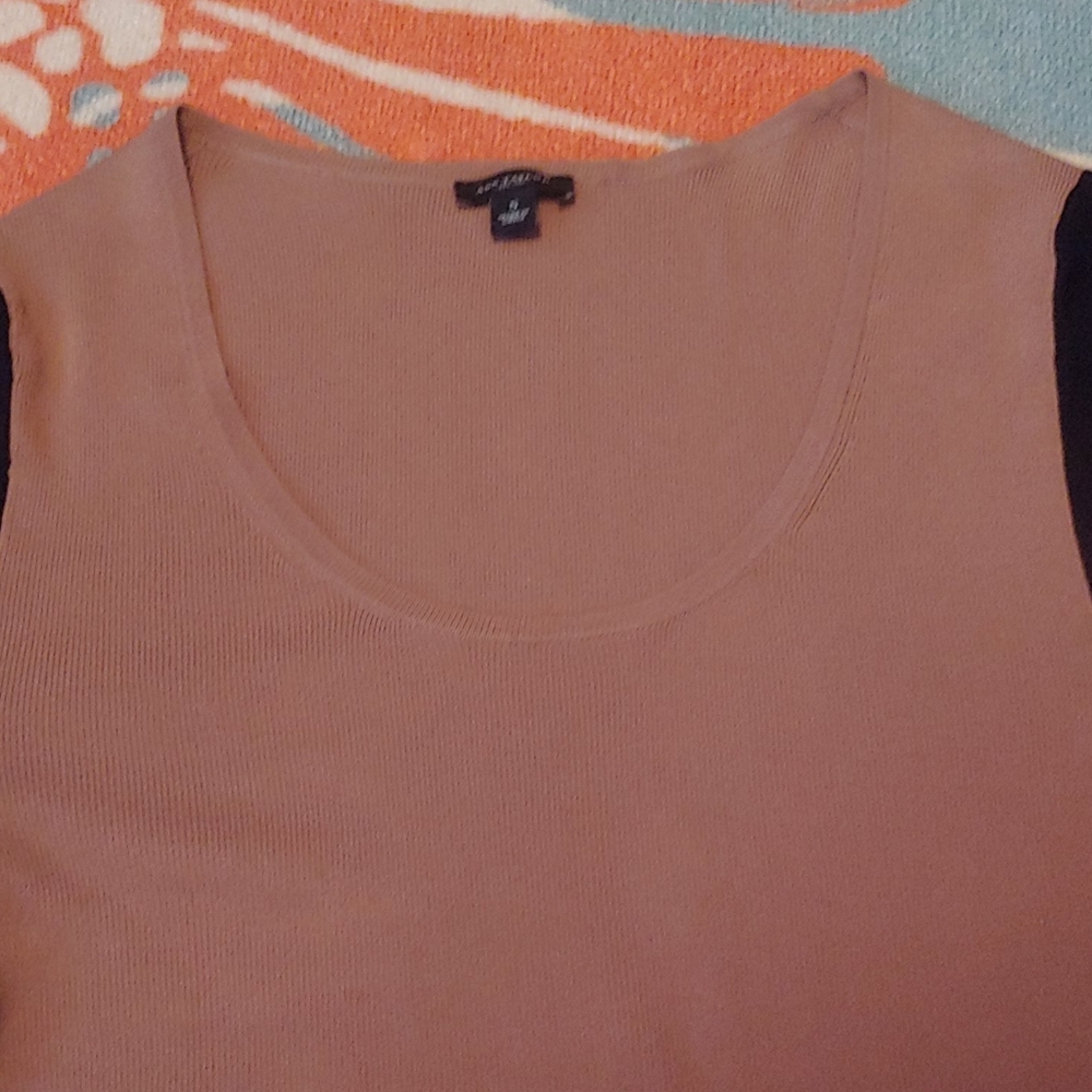 2 for $7: Ann Taylor Brown & Black Knit Top, Small - Picture 2 of 8